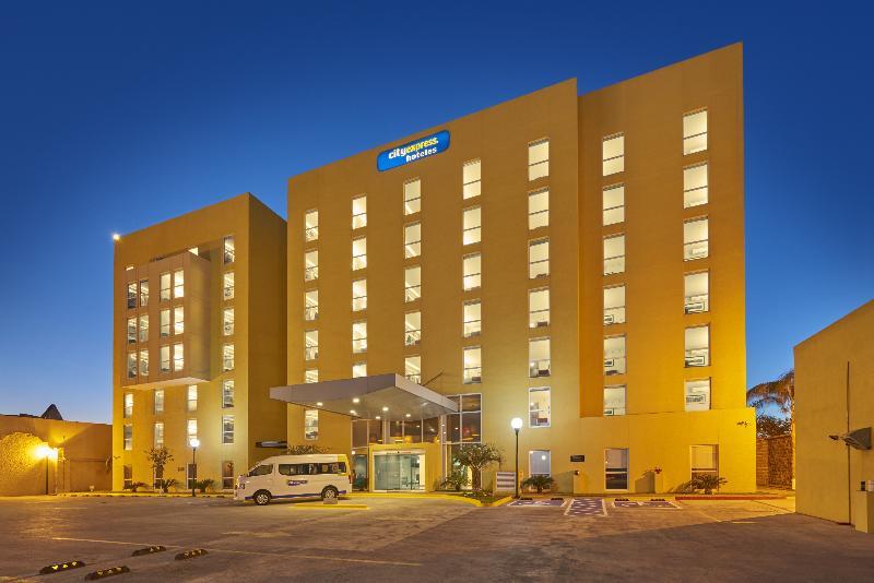 City Express By Marriott Comitan Екстер'єр фото